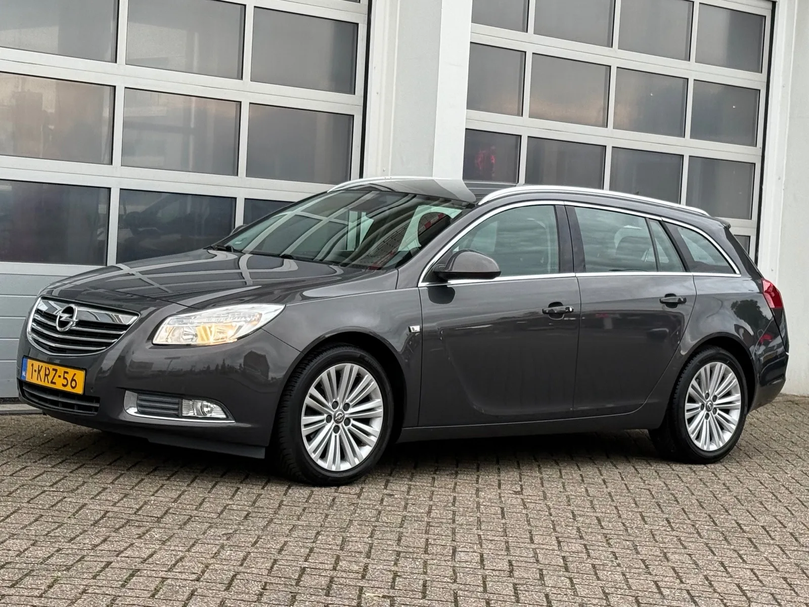 Opel Insignia (2013) — foto 1
