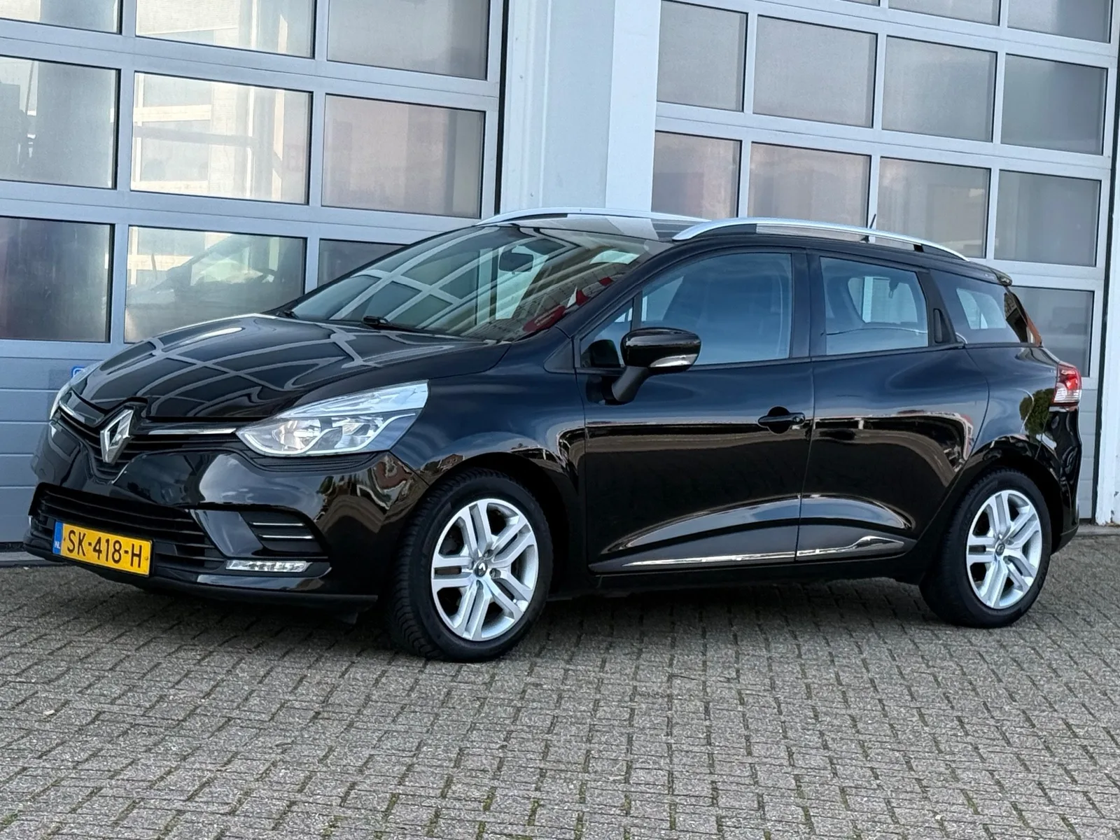Renault Clio (2018) — foto 1