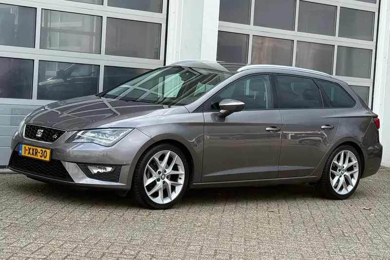 SEAT Leon (2015)