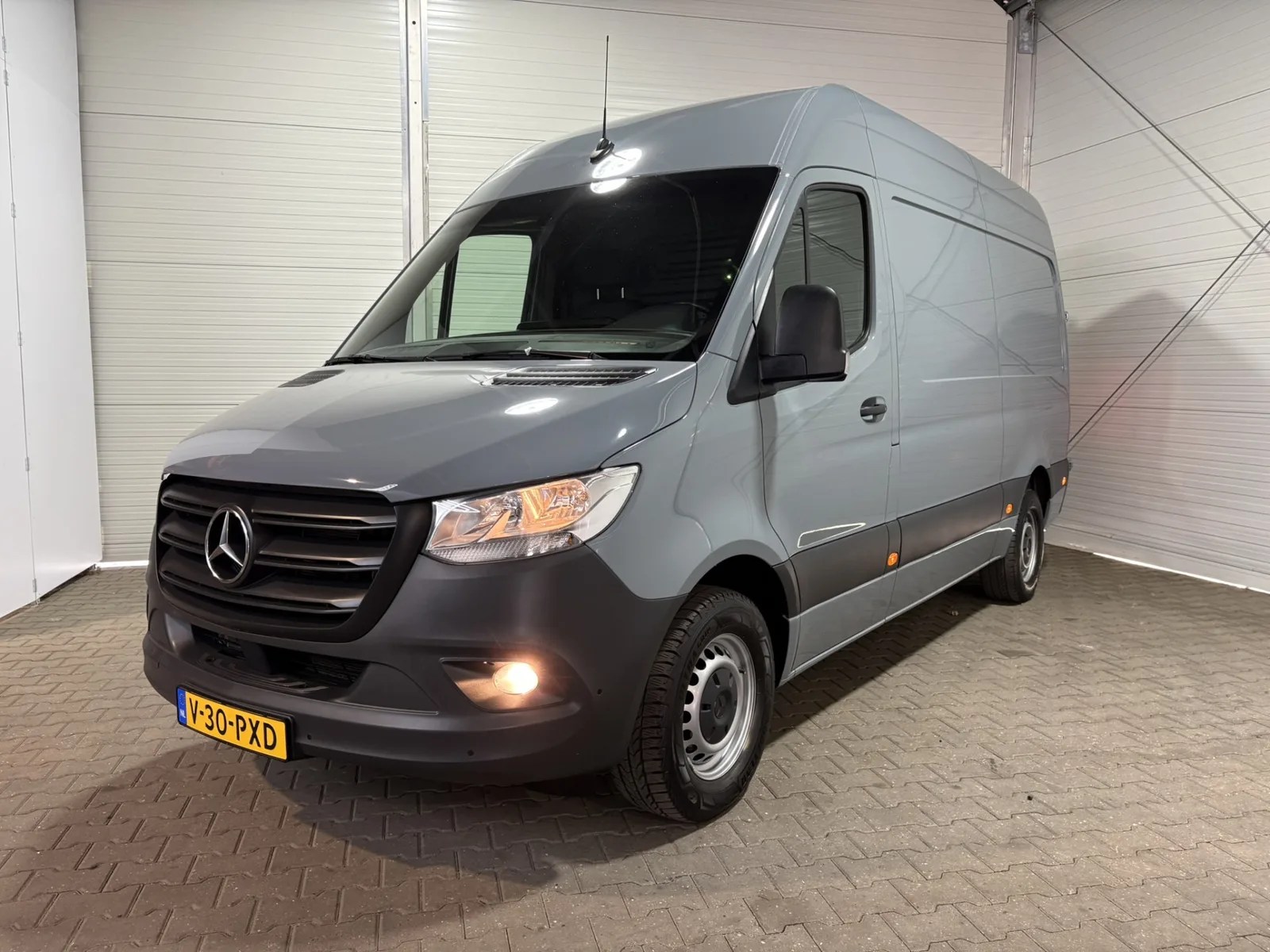 Mercedes-Benz Sprinter (2022) — foto 1