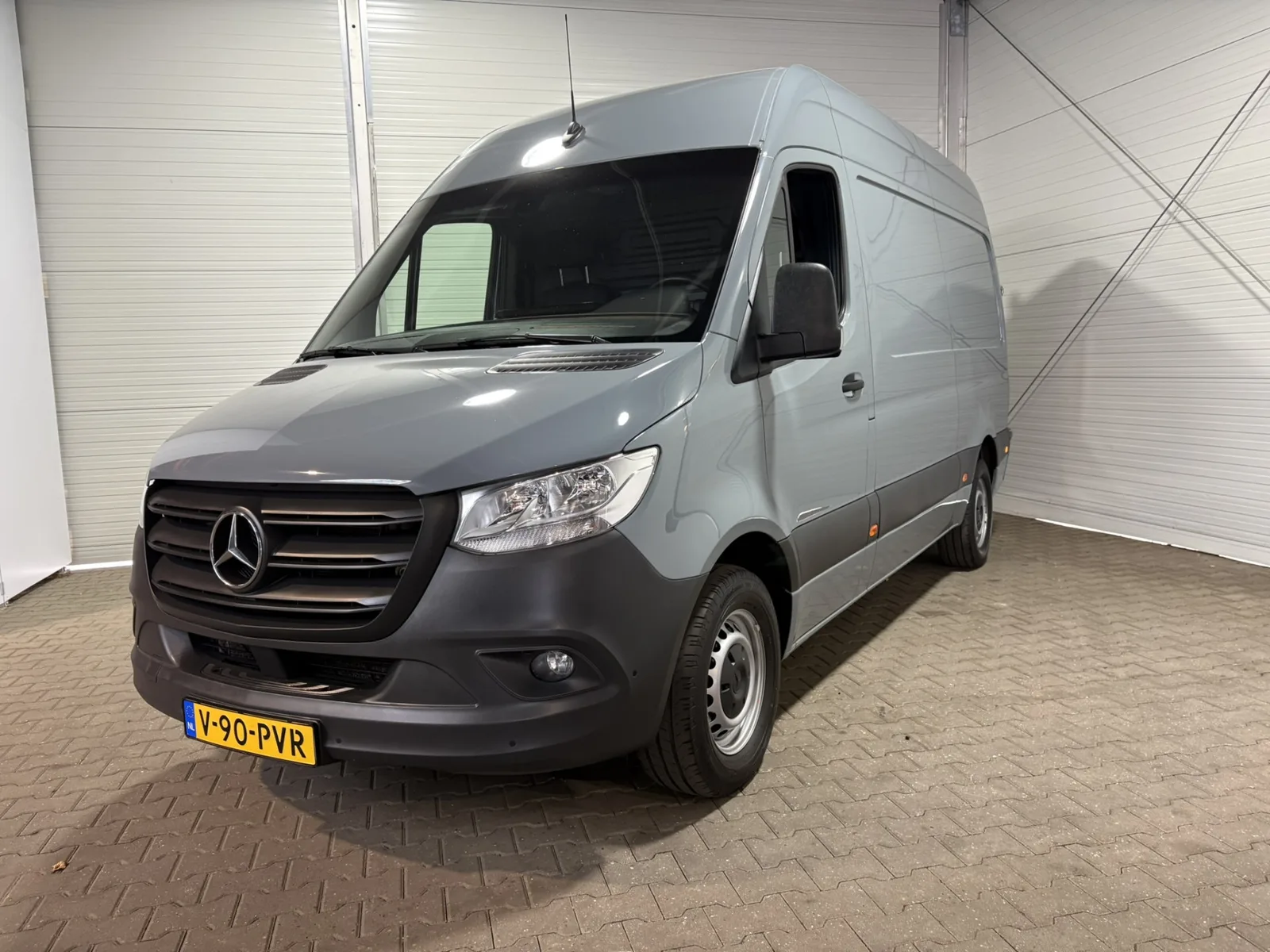Mercedes-Benz Sprinter (2022) — foto 1