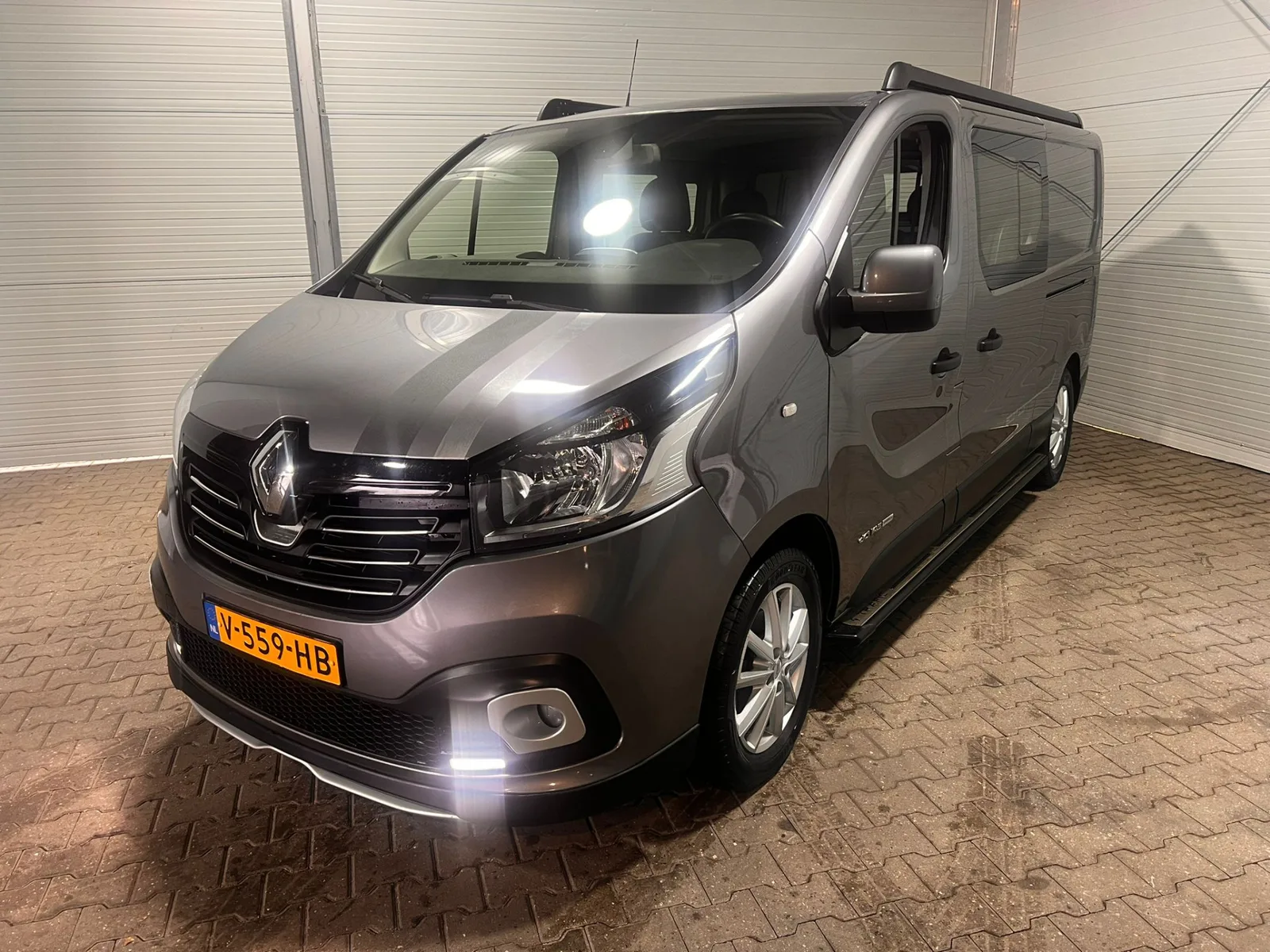 Renault Trafic (2017) — foto 1
