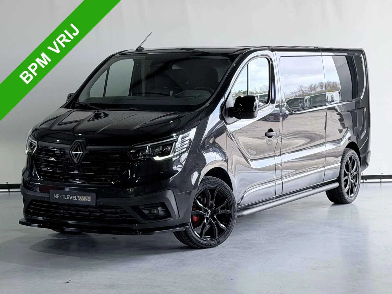 Renault Trafic (2024) — foto 1
