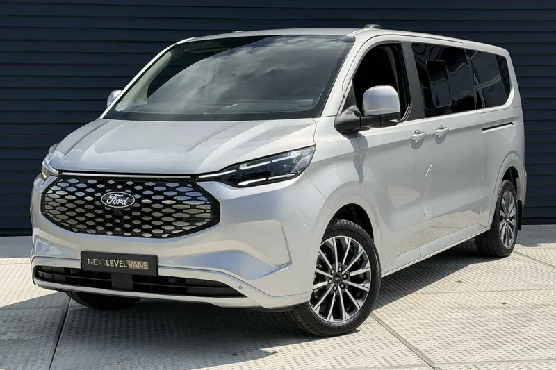 Ford E-Transit Custom (2026)
