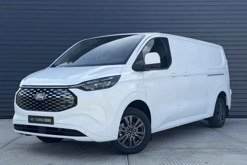 Ford E-Transit Custom (2026)