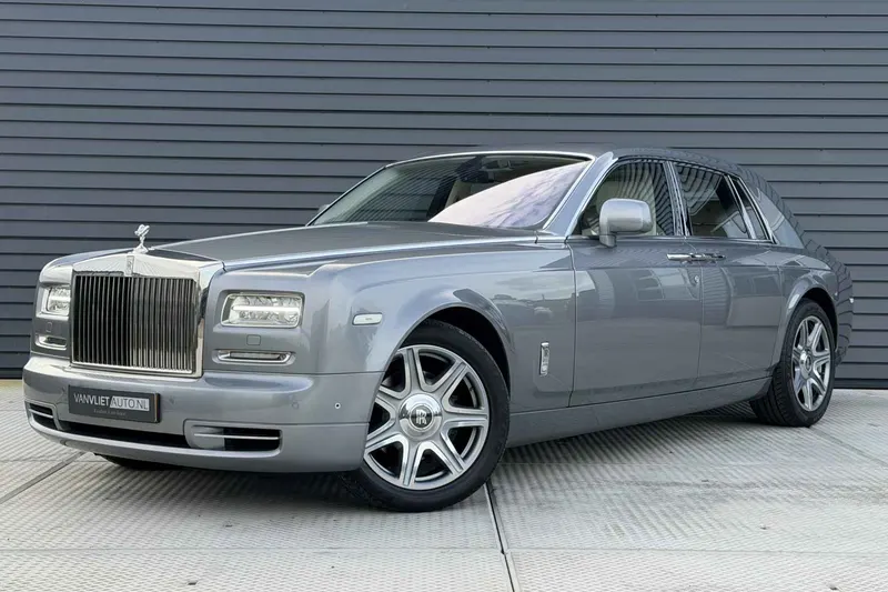 Rolls-Royce Phantom (2014)