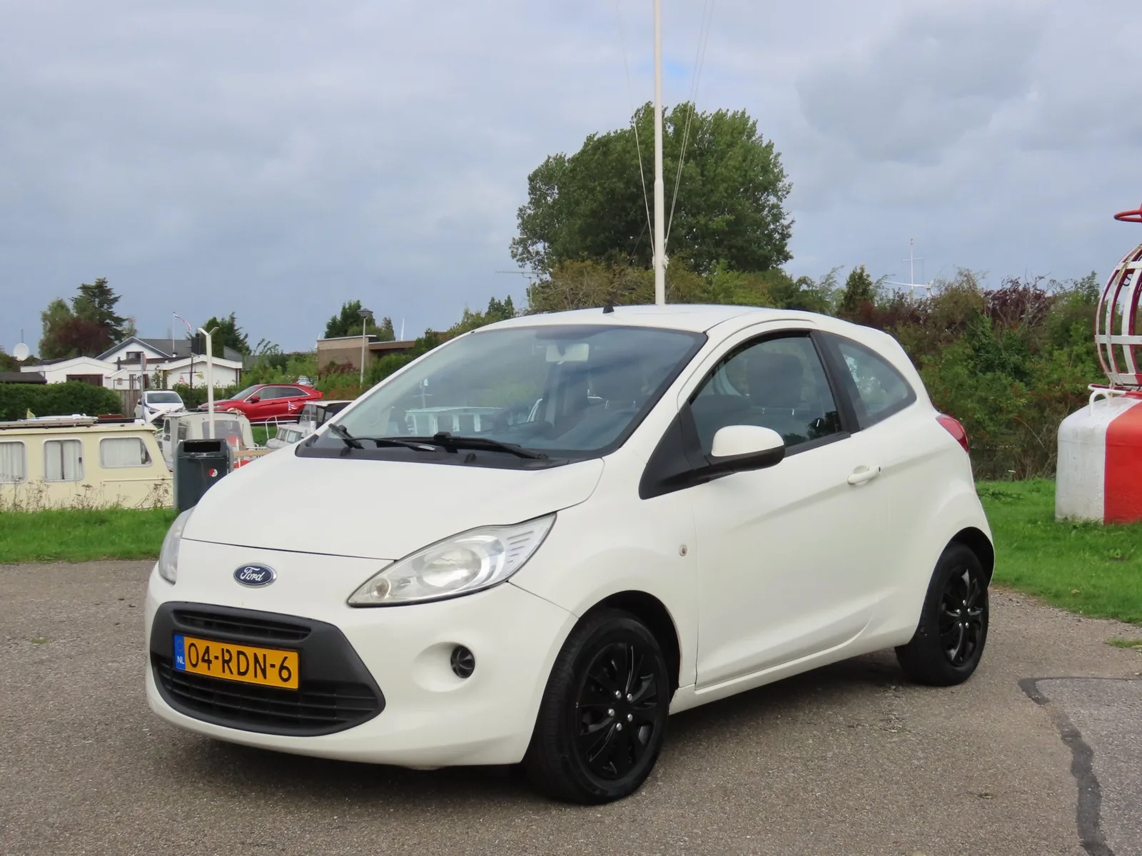 Ford Ka (2011) — foto 1