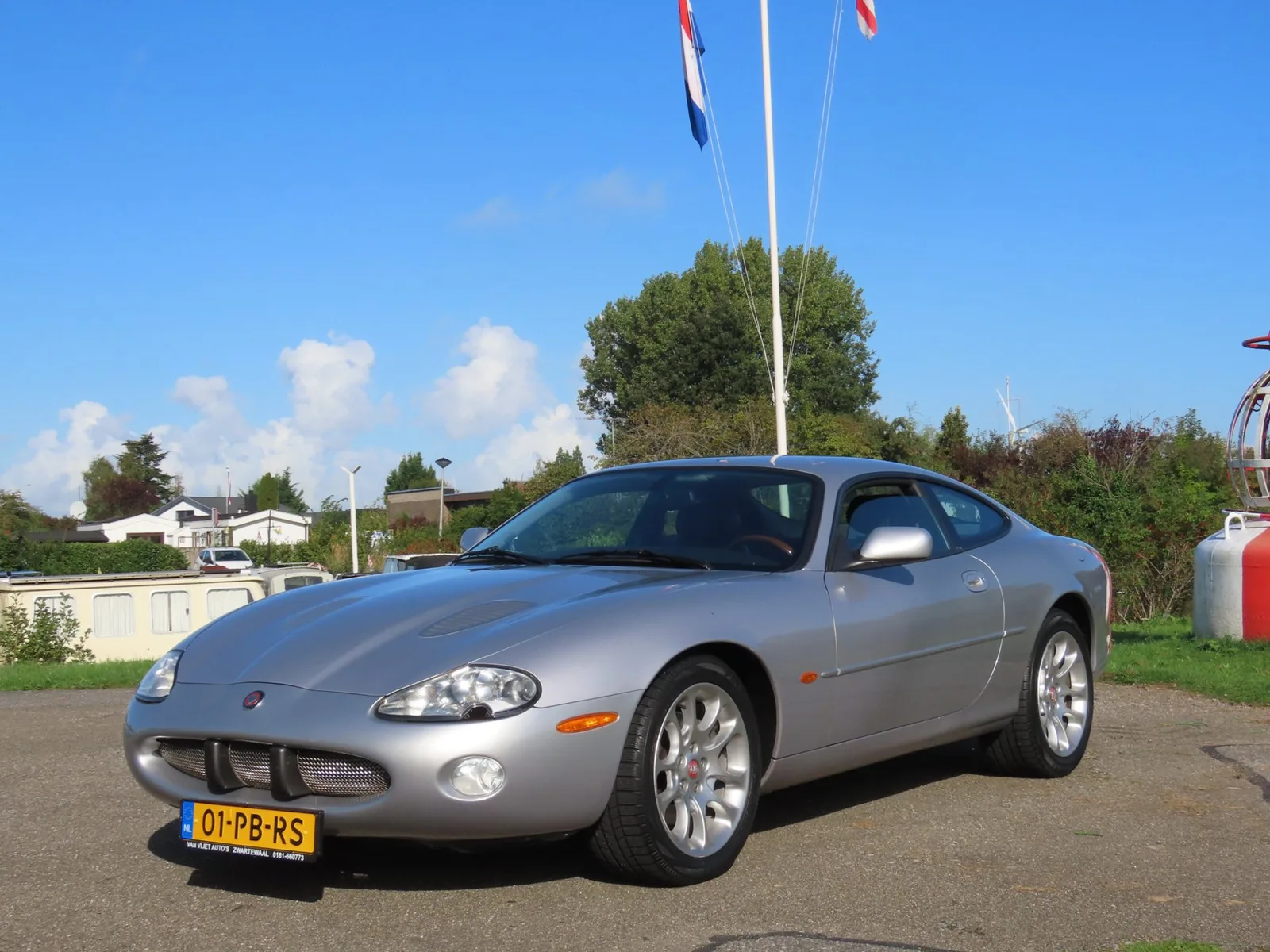 Jaguar XKR (2001) — foto 1