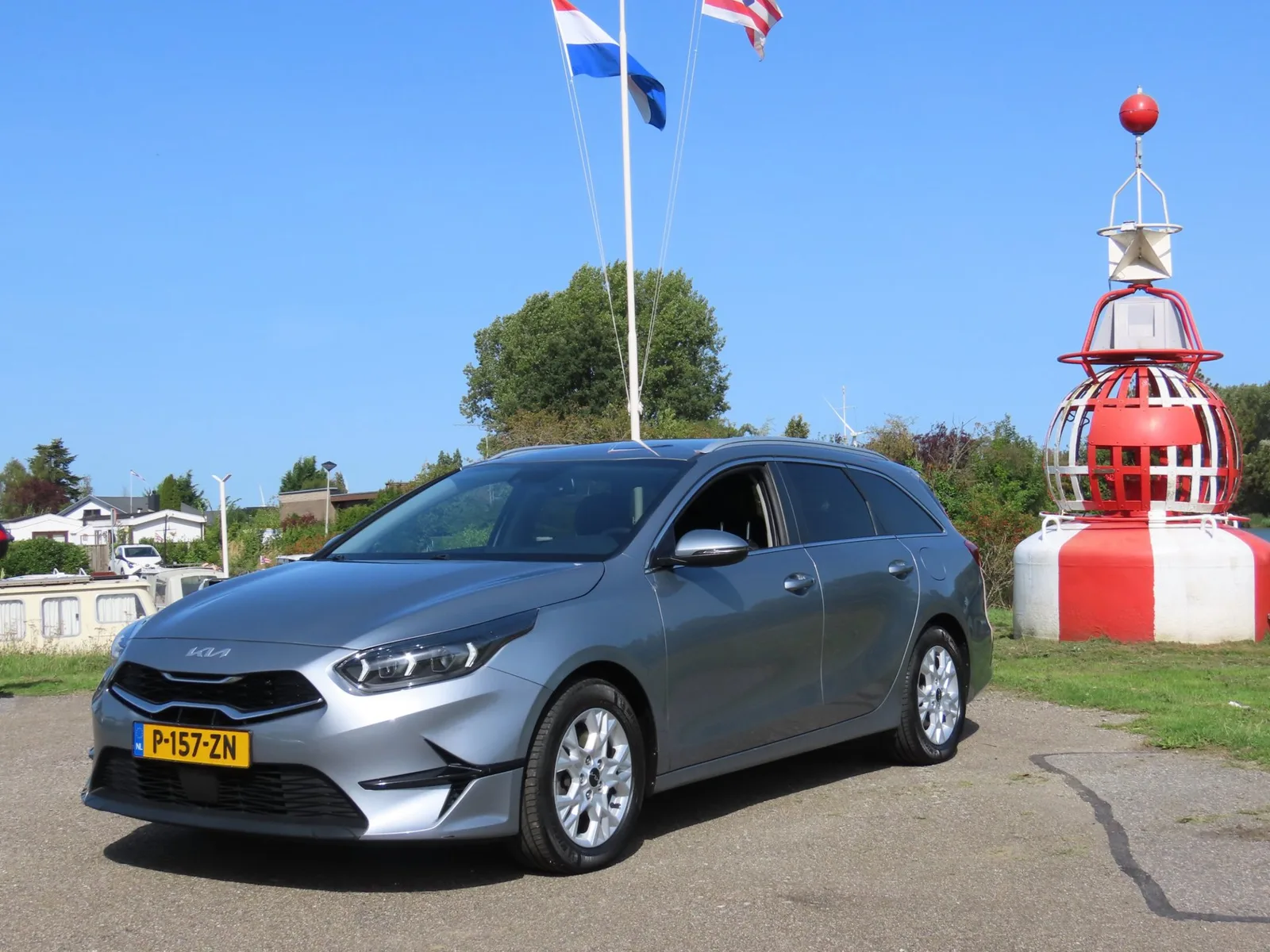 Kia Ceed Sportswagon (2022) — foto 1