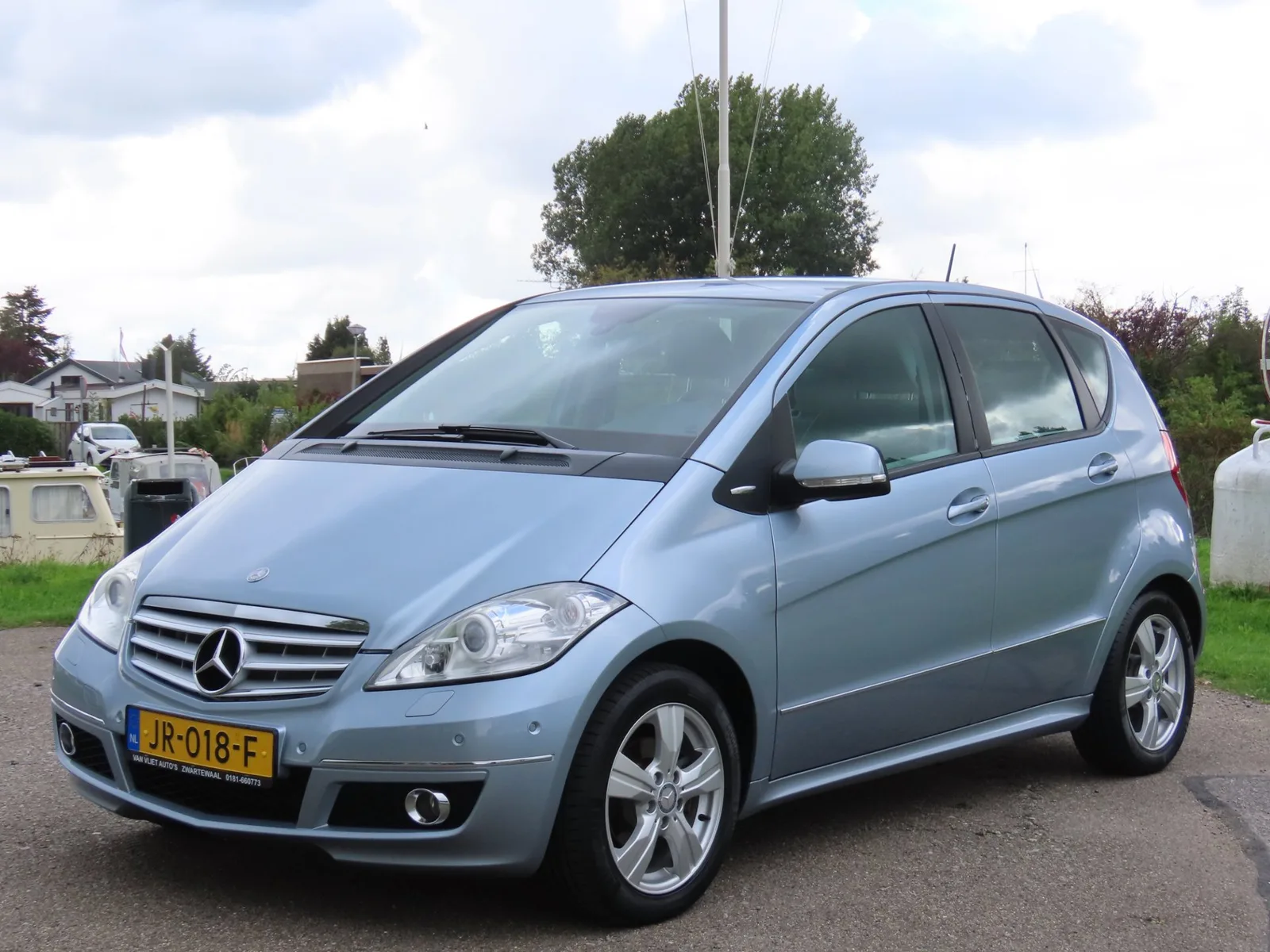 Mercedes-Benz A-Klasse (2010) — foto 1