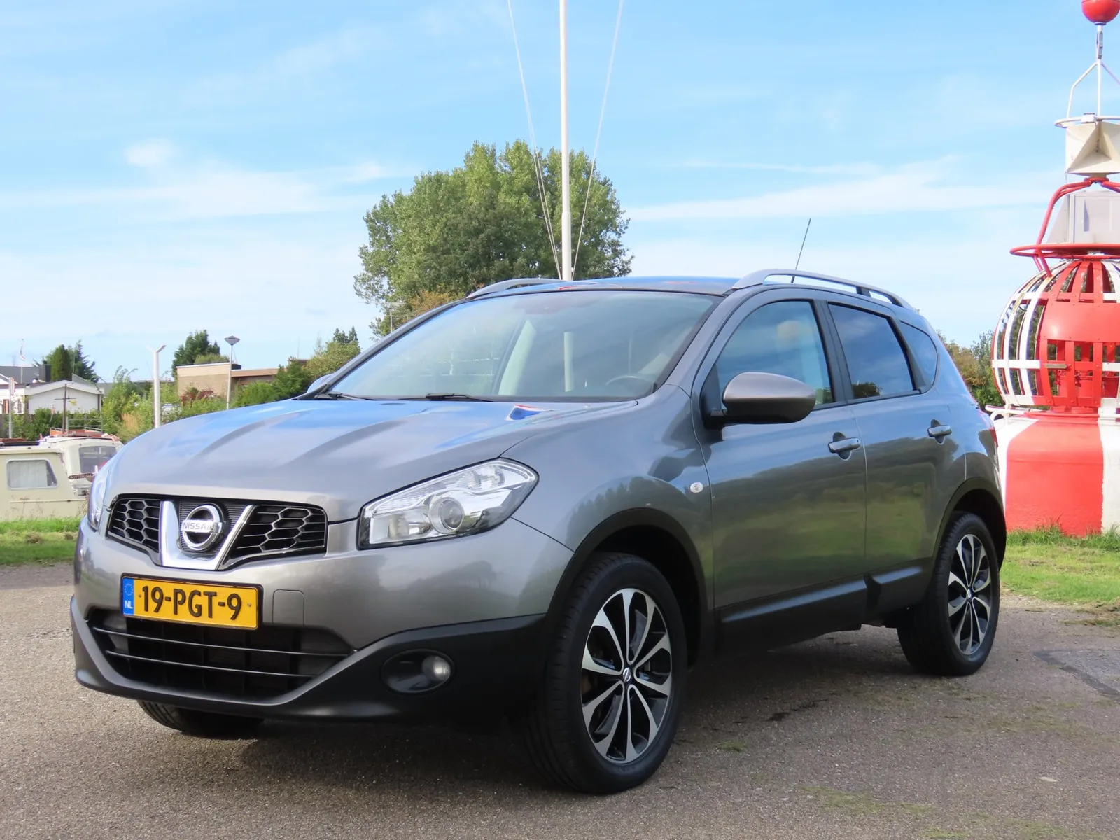 Nissan Qashqai (2011) — foto 1