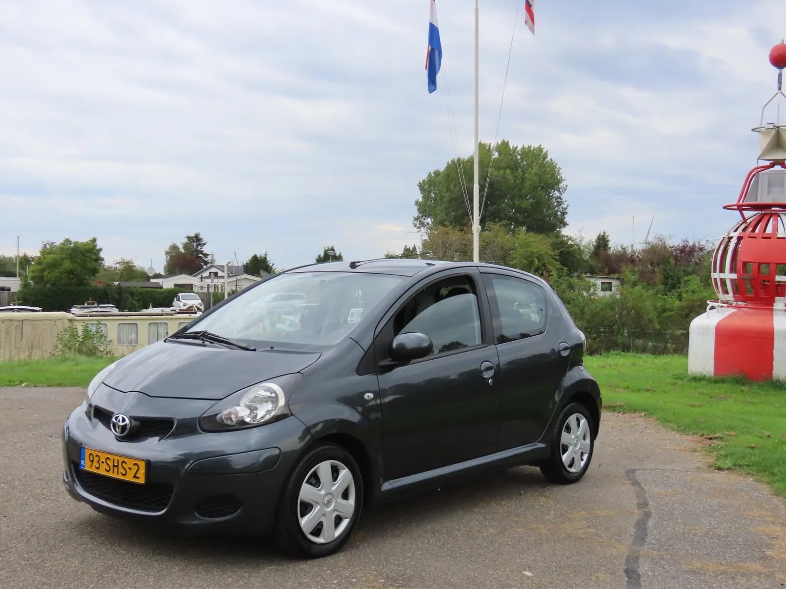Toyota Aygo (2011) — foto 1