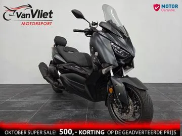 Yamaha XMAX 400 (2019) — foto 1
