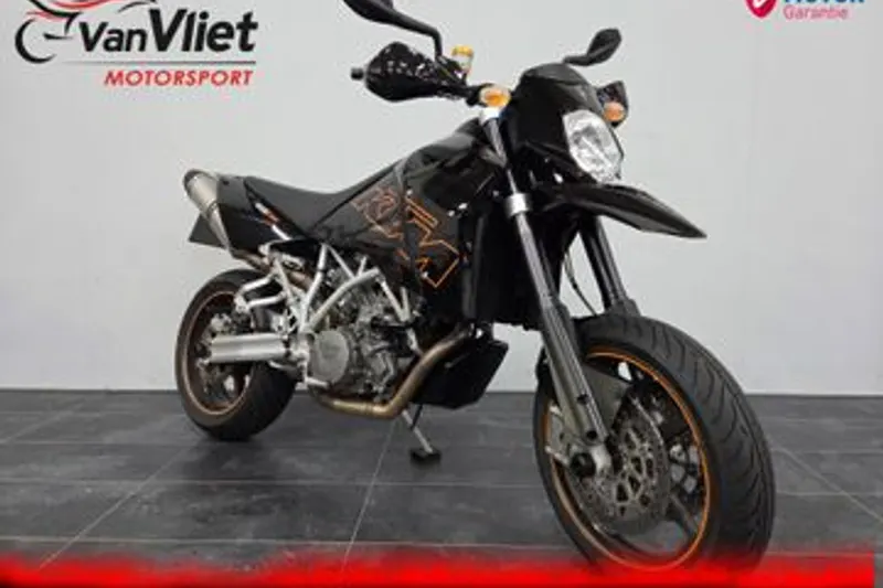 KTM 950 Supermoto (2006)