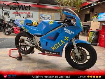 Suzuki RG 250 (1987) — foto 1