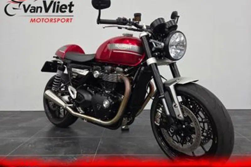 Triumph Speed Twin 1200 (2025)