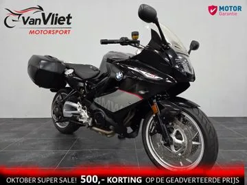 BMW F 800 GT (2017) — foto 1