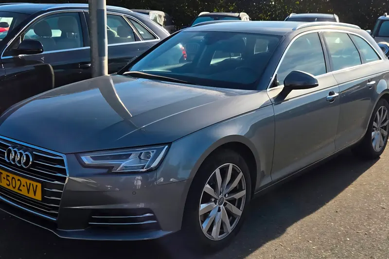 Audi A4 (2016)