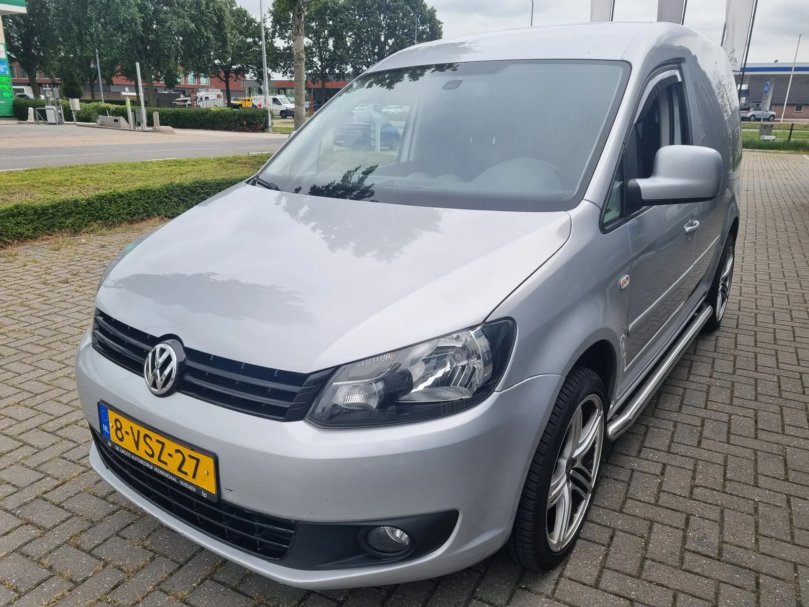 Volkswagen Caddy (2012) — foto 1