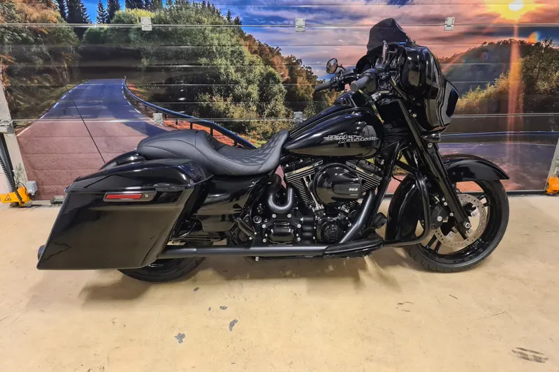 Harley-Davidson Street Glide Special (2015)