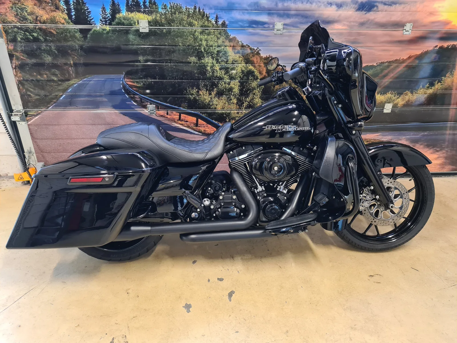 Harley-Davidson Street Glide (2010) — foto 1