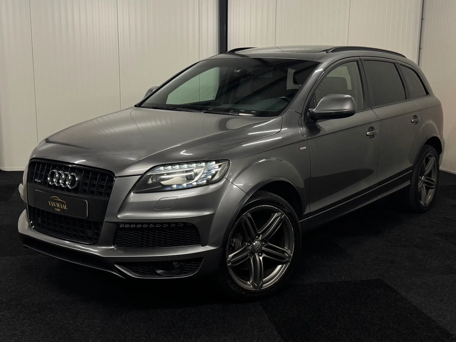 Audi Q7 (2011) — foto 1
