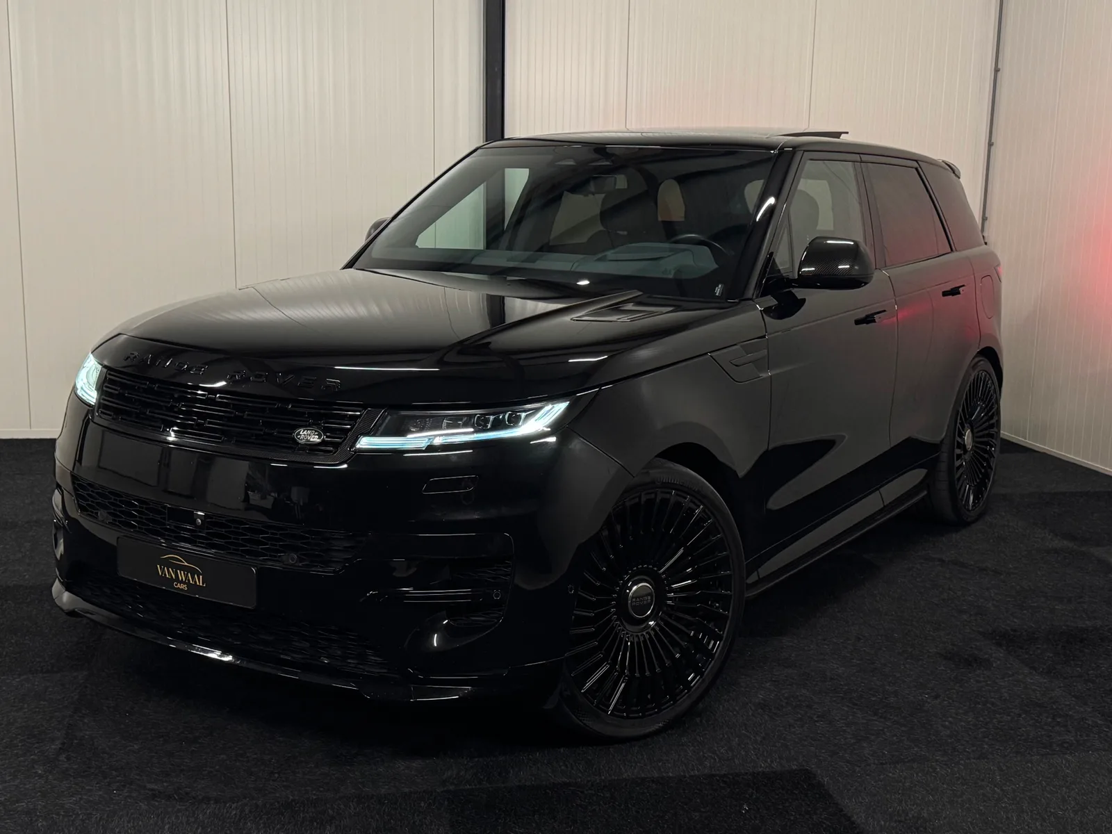 Land Rover Range Rover Sport (2023) — foto 1