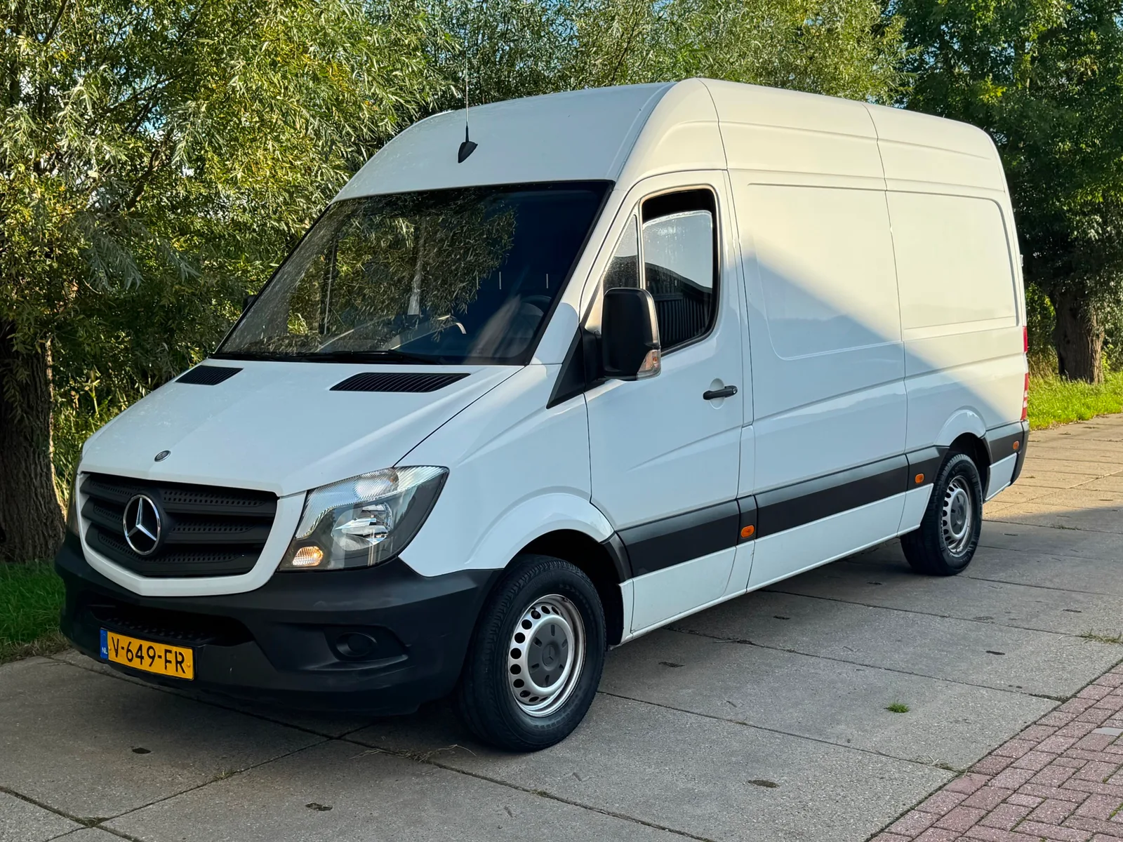 Mercedes-Benz Sprinter (2014) — foto 1
