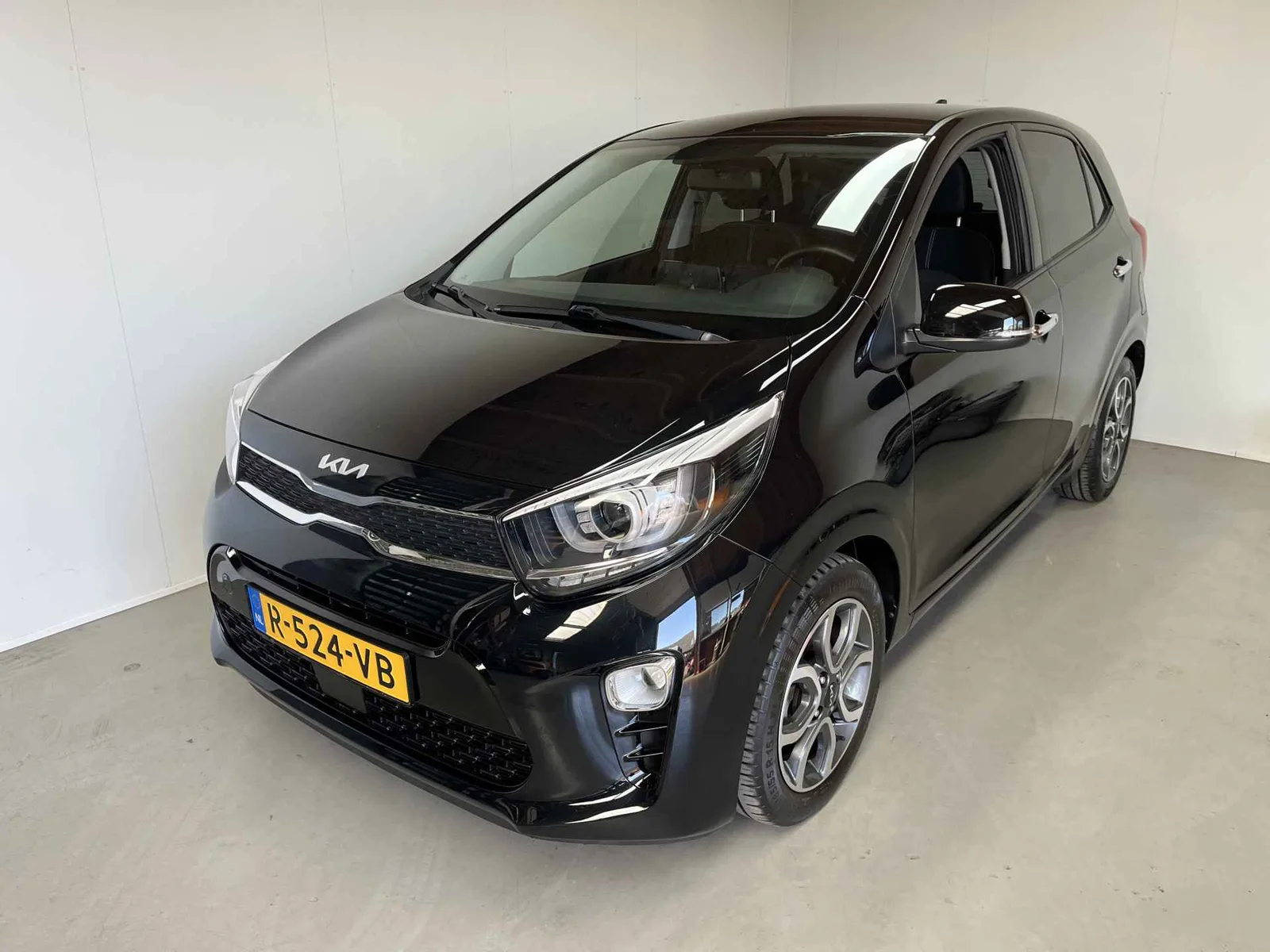 Kia Picanto (2022) — foto 1