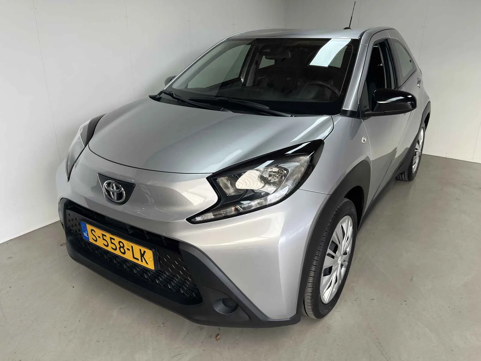Toyota Aygo X (2023) — foto 1
