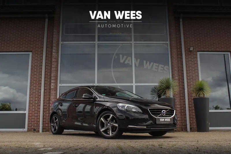 Volvo V40 (2014)