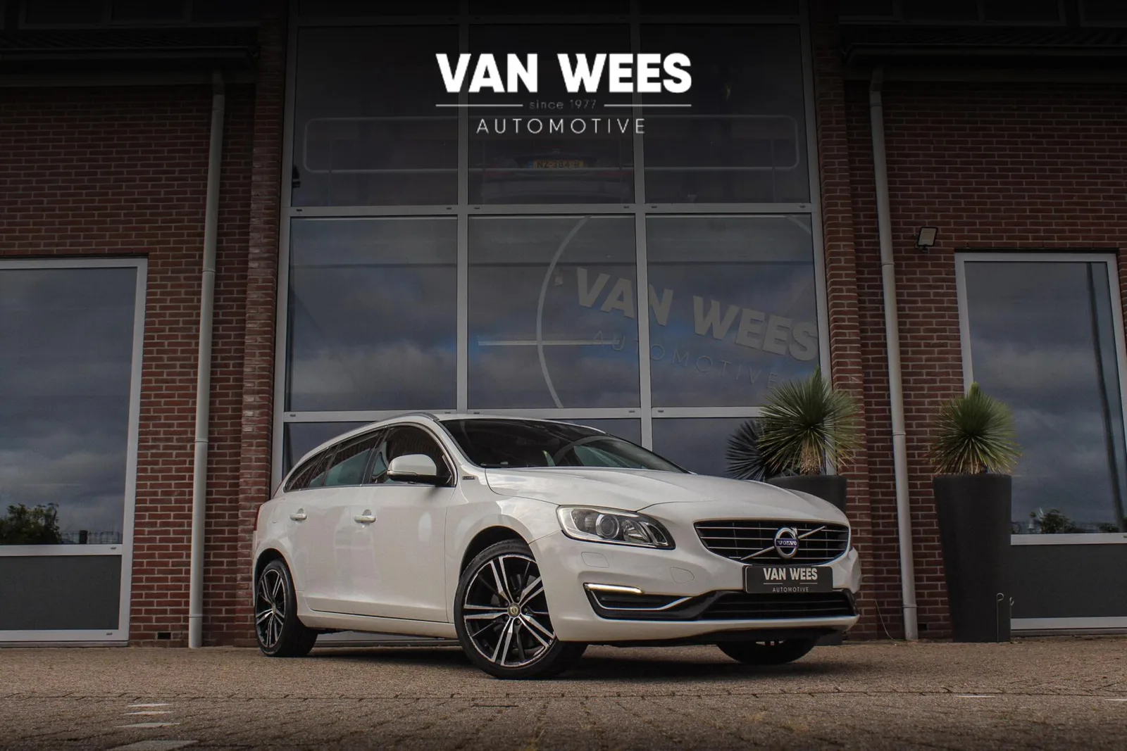 Volvo V60 (2013) — foto 1