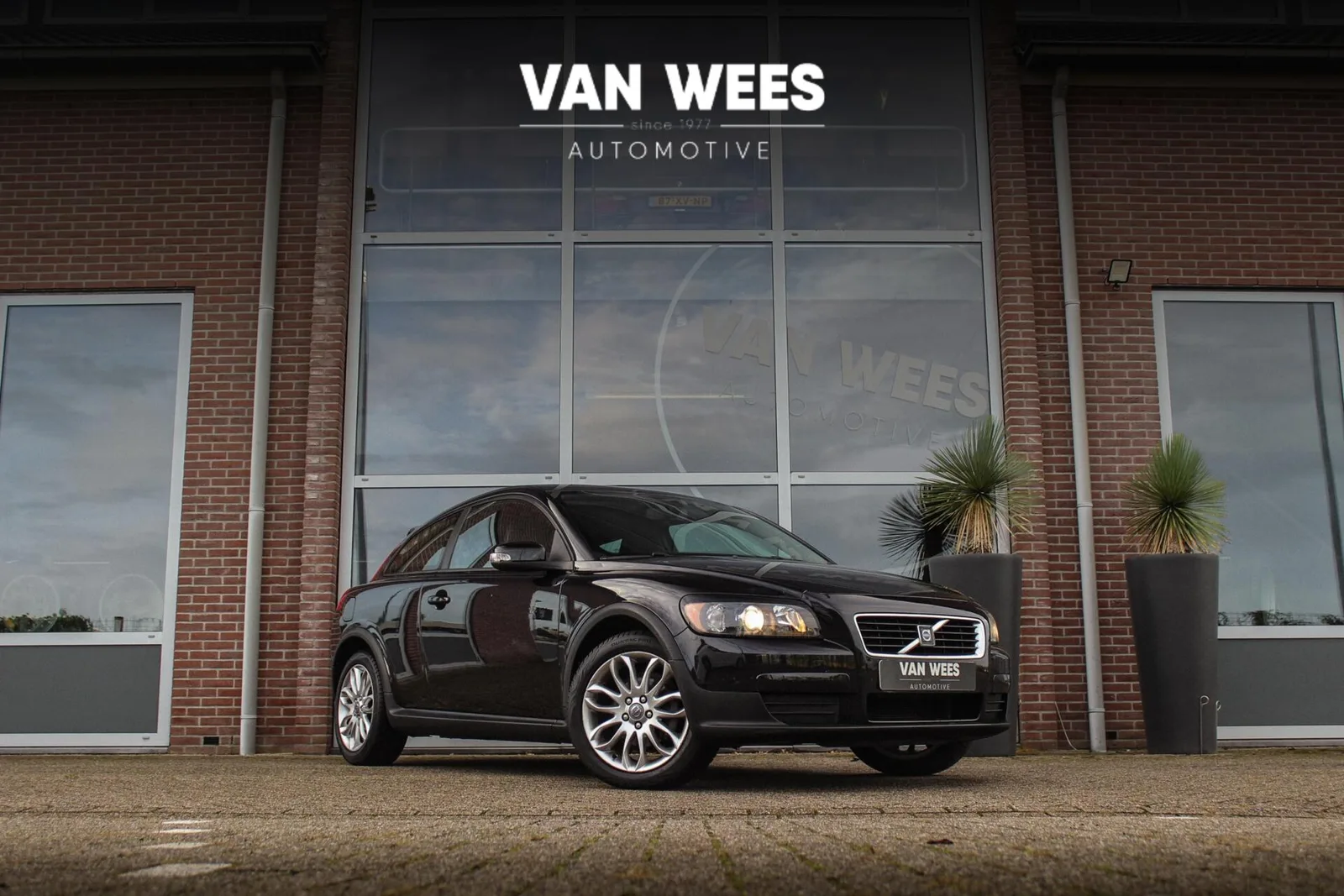 Volvo C30 (2008) — foto 1