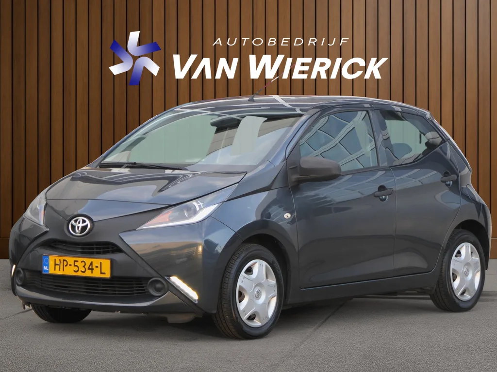 Toyota Aygo (2015) — foto 1