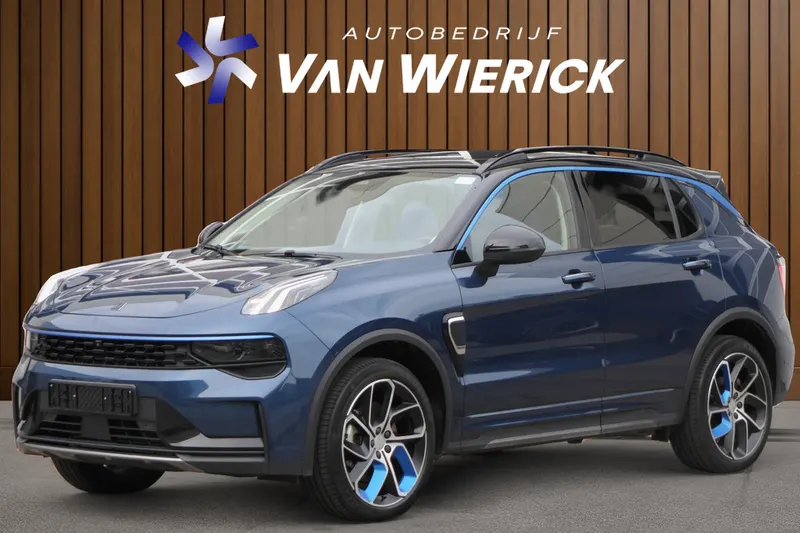 Lynk & Co 01 (2023)