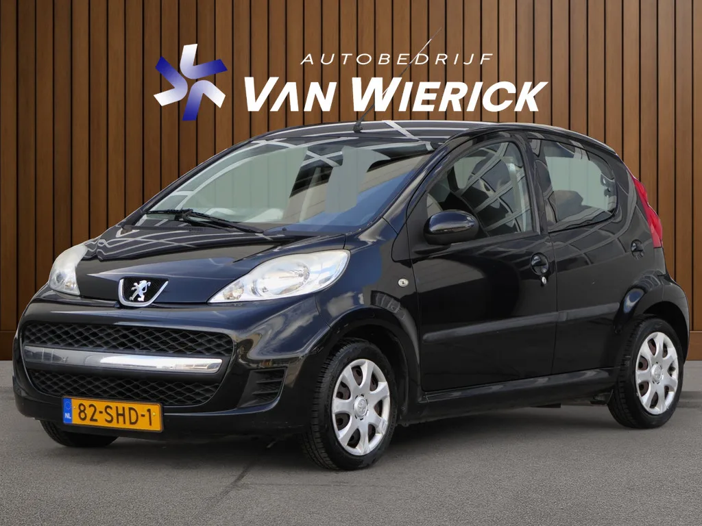 Peugeot 107 (2011) — foto 1