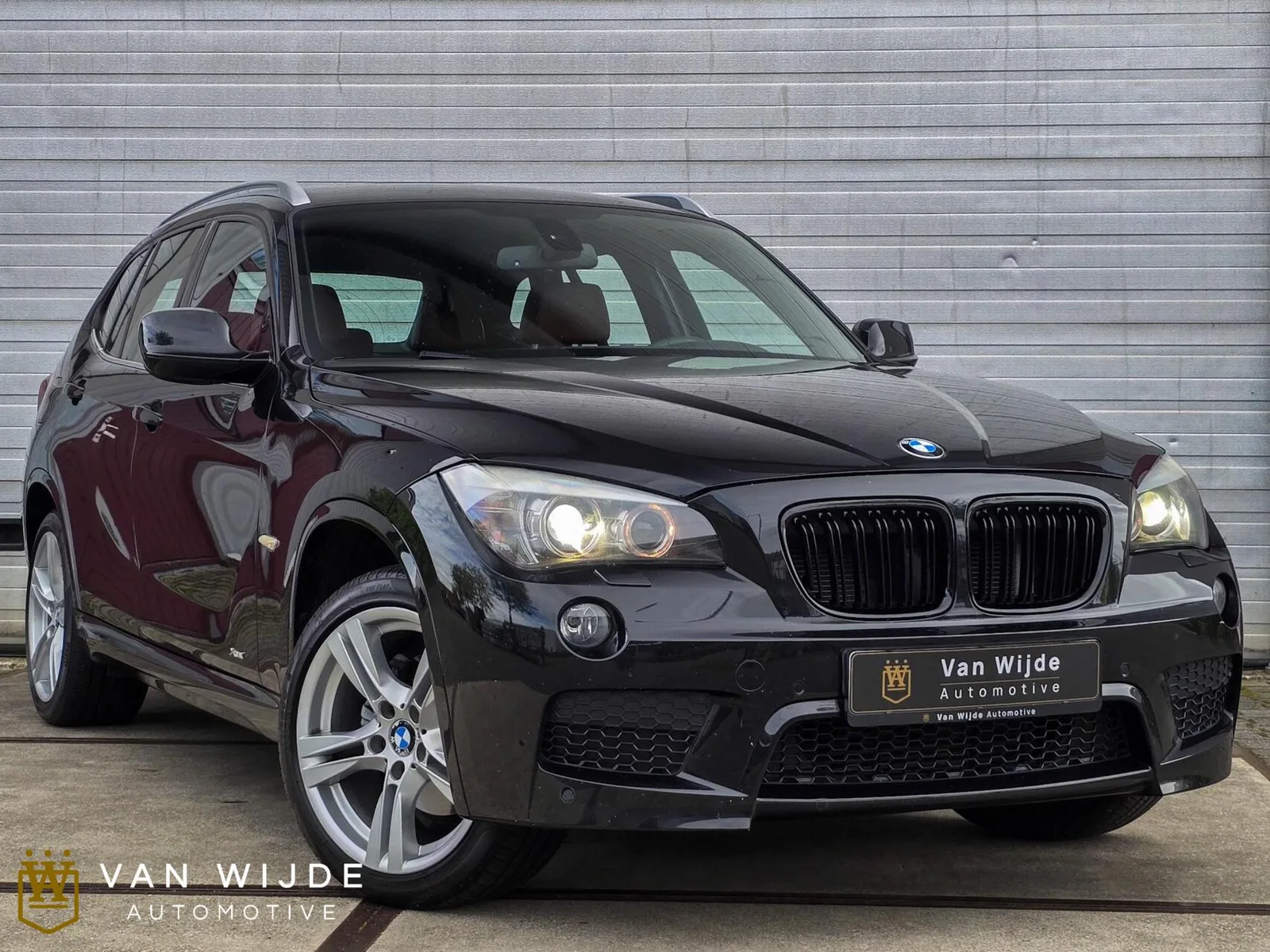 BMW X1 (2011) — foto 1
