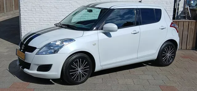 Suzuki Swift (2013) — foto 1
