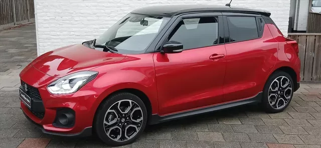 Suzuki Swift (2022) — foto 1