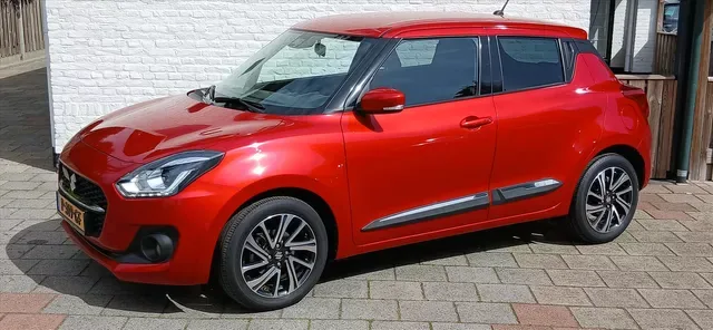 Suzuki Swift (2022) — foto 1