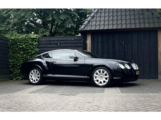 Bentley Continental GT (0) — foto 1