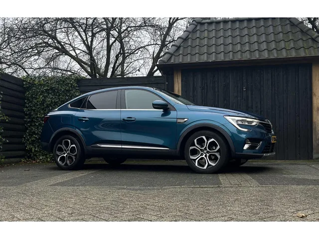Renault Arkana (2022) — foto 1