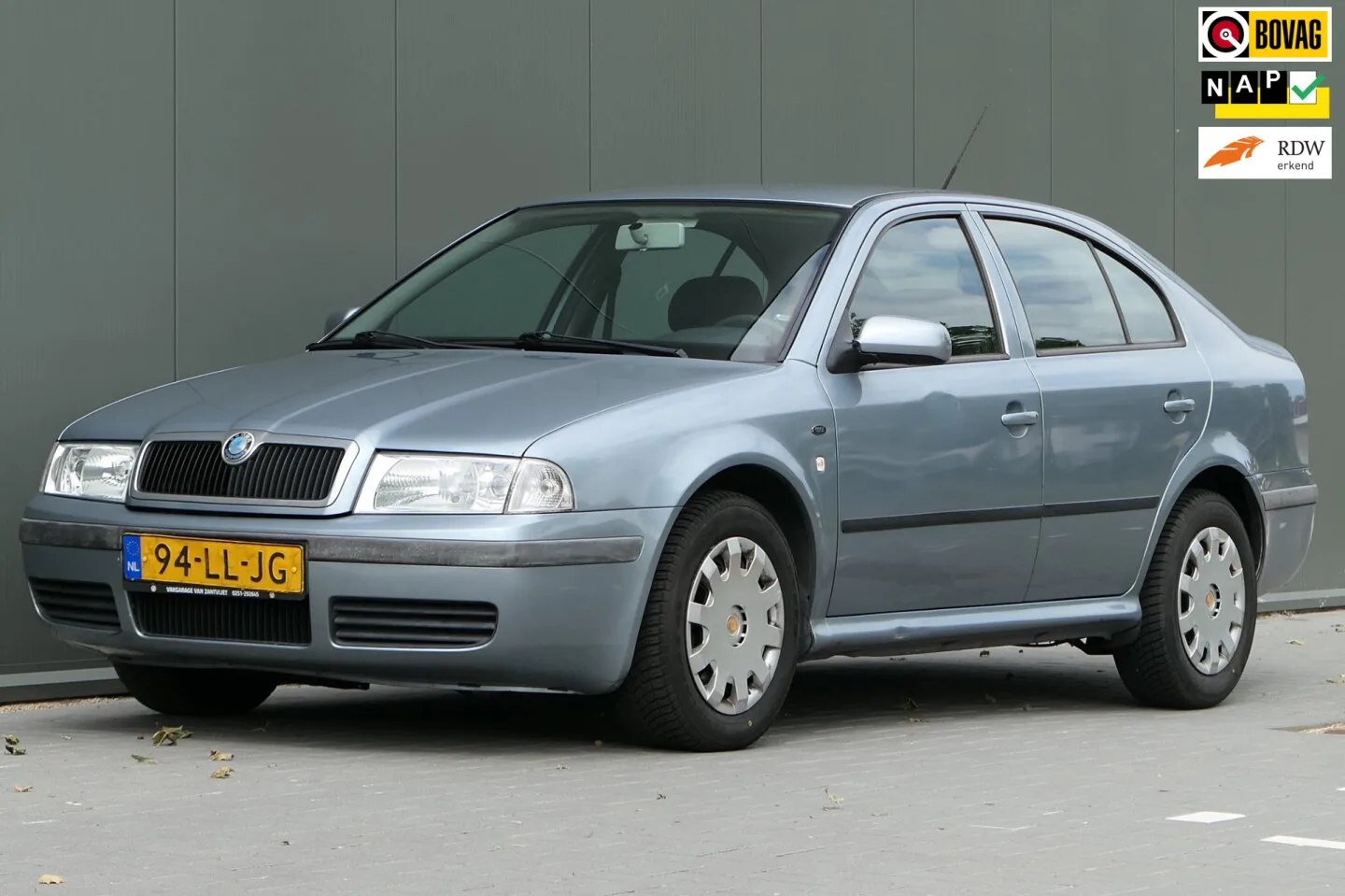 Škoda Octavia (2003) — foto 1