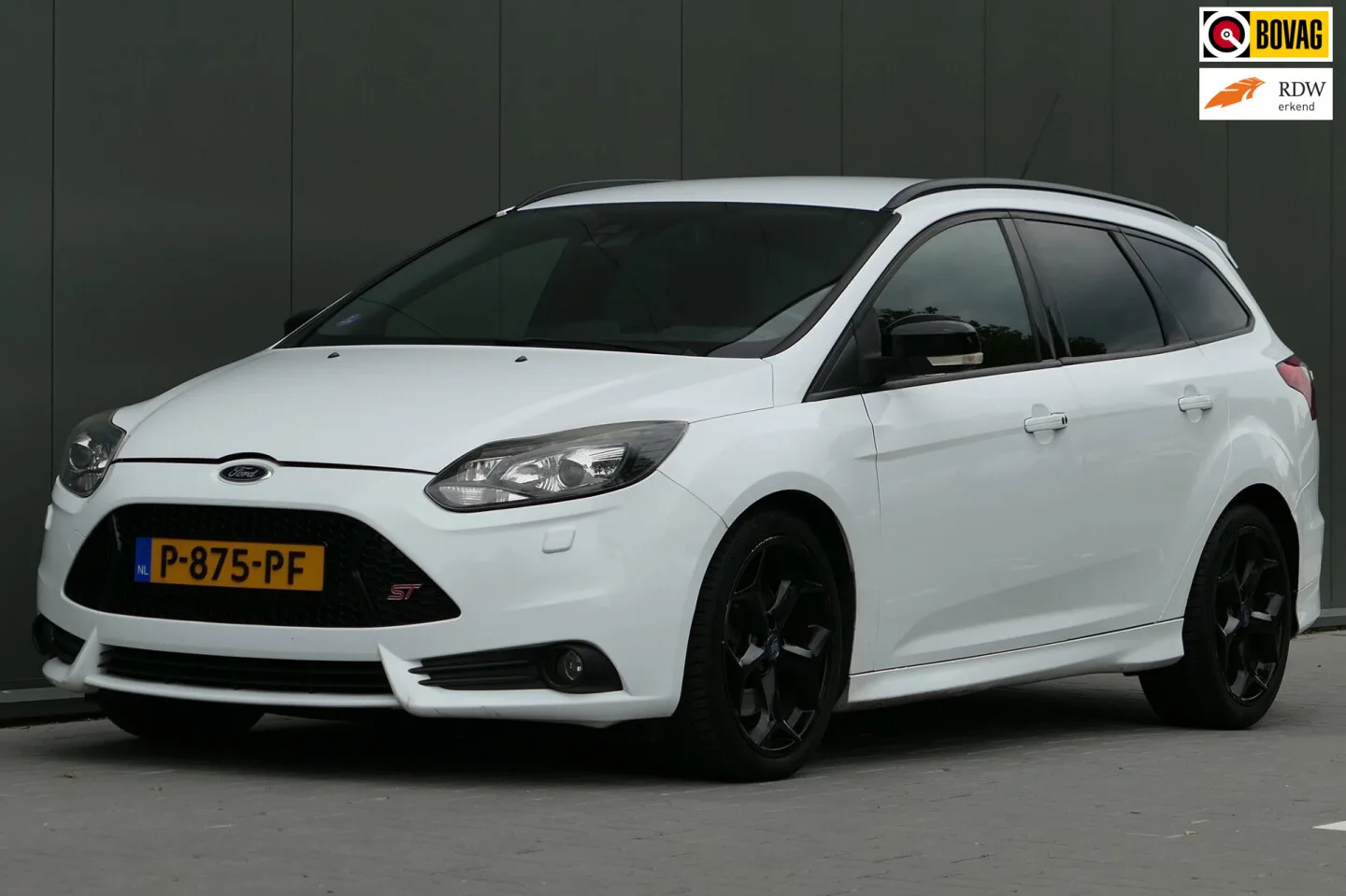 Ford Focus (2012) — foto 1