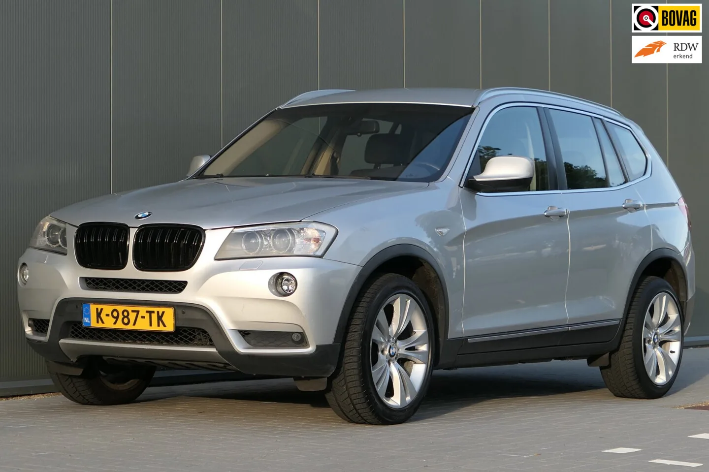 BMW X3 (2011) — foto 1