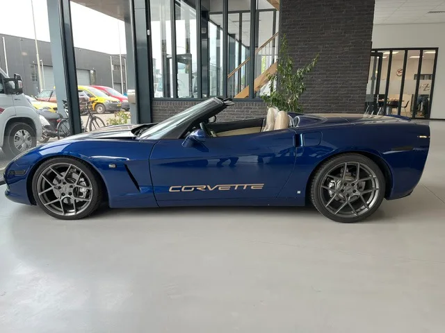 Chevrolet Corvette C6 (2006) — foto 1