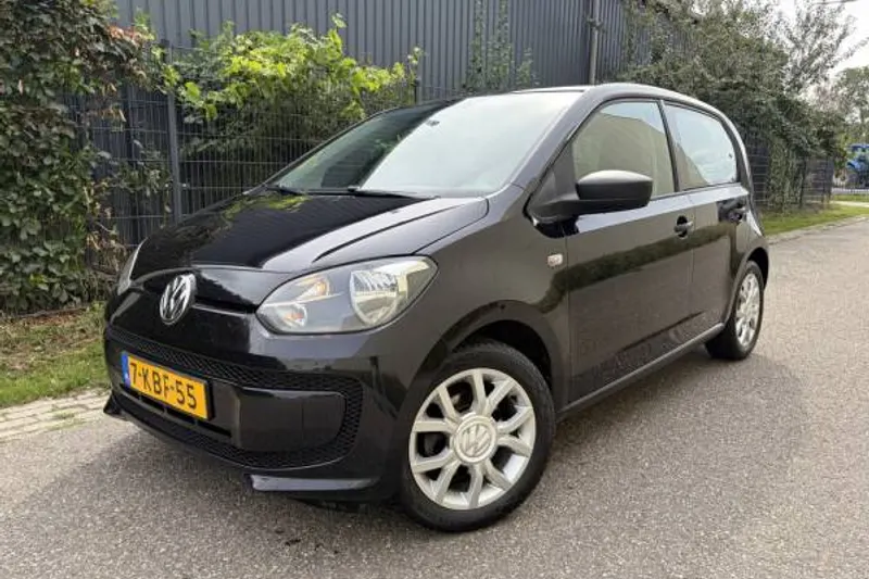 Volkswagen Up! (2013)