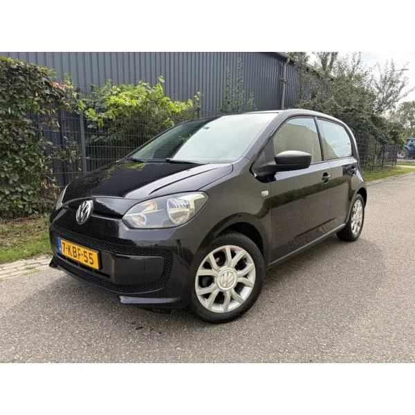 Volkswagen Up! (2013) — foto 1