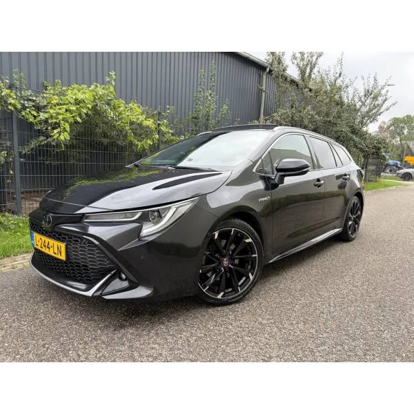 Toyota Corolla (2021) — foto 1