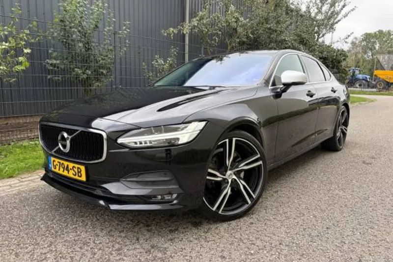 Volvo S90 (2018)